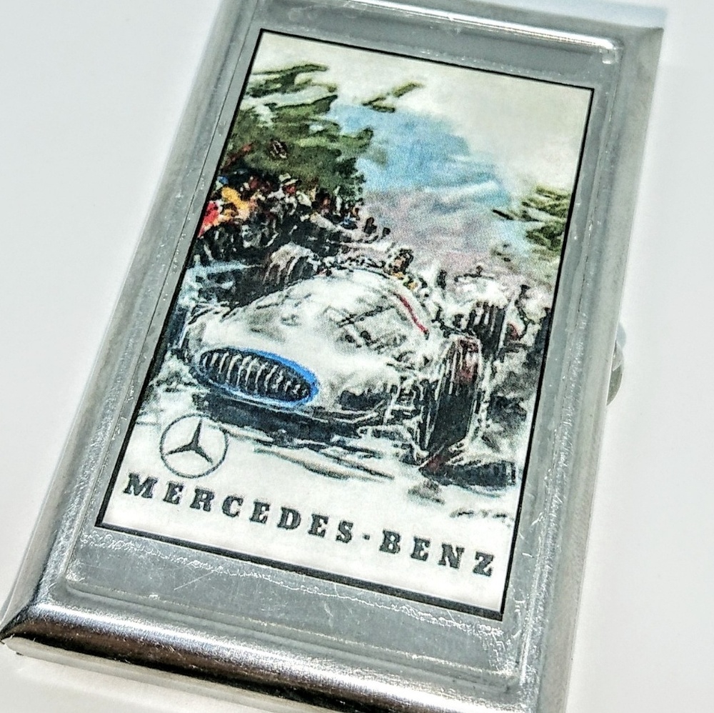 Mercedes-Benz pill keeper